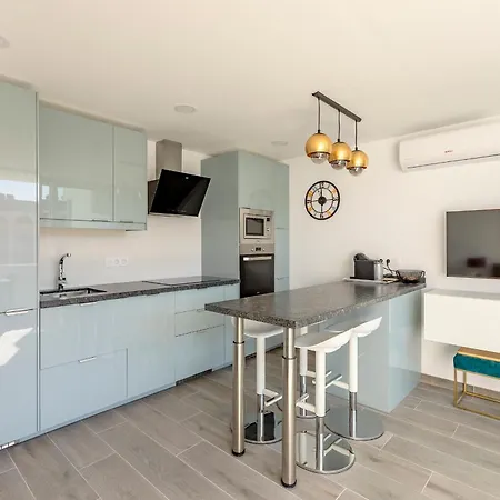 아파트 Chic & Stylish Near Yumbo 플라야 델 잉글스